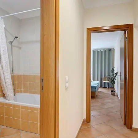Apartman 1b *