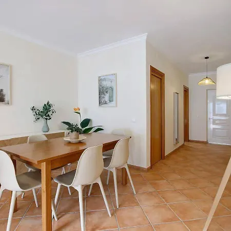 Apartman 1b *